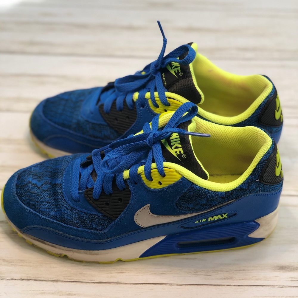 Nike Air Max - 6.5 Youth